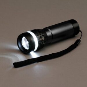 ZOOMIN. Flashlight - Image 5